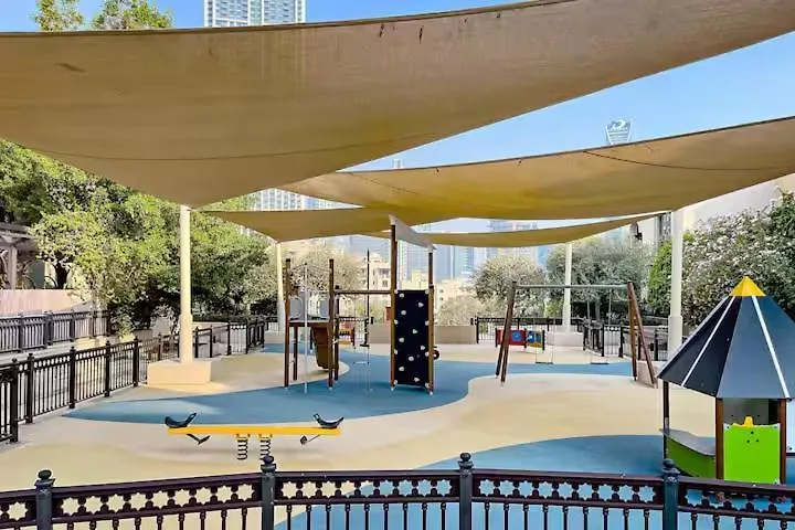 Dubai Mall Aparment 0*,